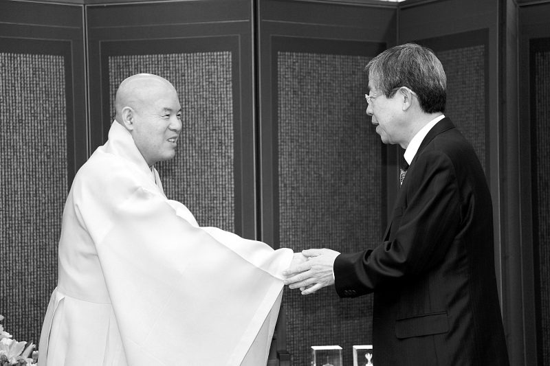 2011.01.04_김희옥 동국대 신임 총장, 총무원 예방